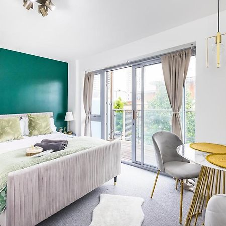 Bow Wharf Apartments ลอนดอน ภายนอก รูปภาพ