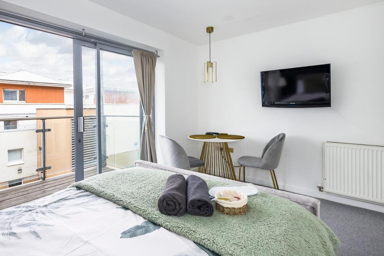Bow Wharf Apartments ลอนดอน ภายนอก รูปภาพ